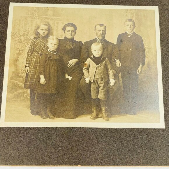 2 Vintage Studio Photo Family Portrait Farm Cabinet Cards  Bringhamton NY u - Picture 4 of 5